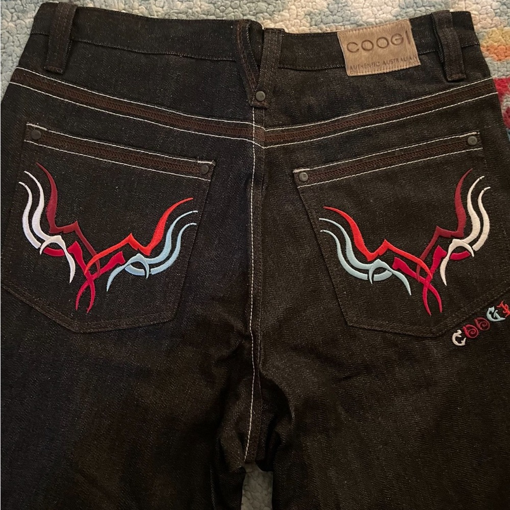 Coogi jeans u haven’t wore them they are a size 36x34